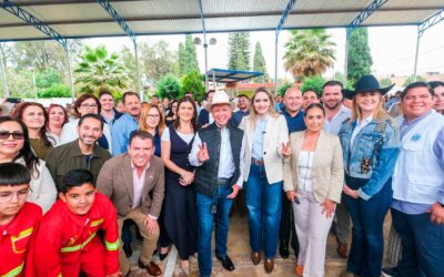 Entregan 12 nuevas ambulancias a municipios de Altos Sur