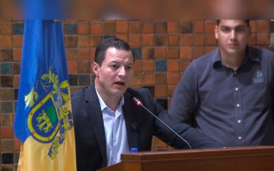 Jalisco dice “no” a las pantallas en las aulas: Julio Hurtado propone prohibir redes a menores de 16 años en el país