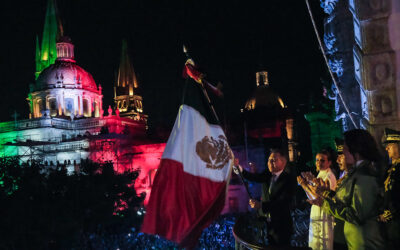 Encabeza Pablo Lemus el Grito de Independencia ante 60 mil personas en Guadalajara