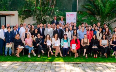 IDEFT predica con el ejemplo: certifica a 41 servidores públicos en atención ciudadana