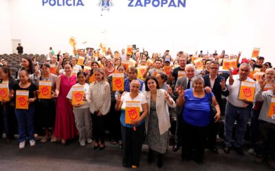 Zapopan entrega 100 títulos de propiedad en la zona sur del municipio