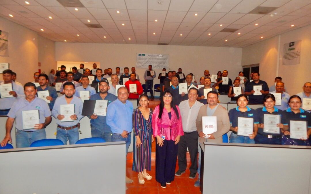 IDEFT fortalece competencias de 119 trabajadores del Ingenio San Francisco