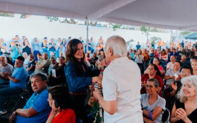 Anuncia Vero Delgadillo rehabilitación de calles y banquetas en Lagos de Oriente