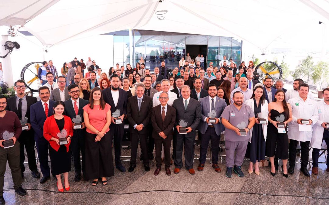 Zapopan reconoce a su personal médico y anuncia procesos de basificación para 2027