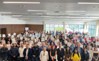 Más habilidades, más oportunidades: IDEFT gradúa a 324 personas en Zapopan