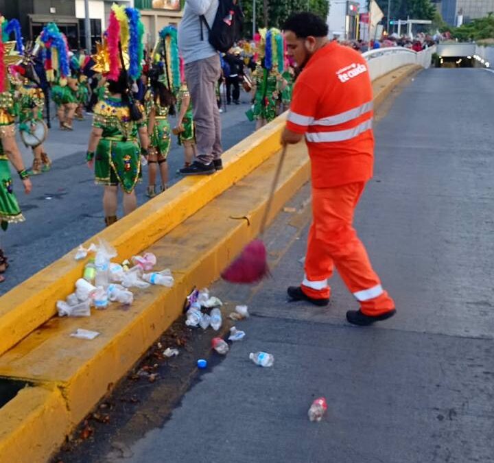 “Escuadrones de la Limpieza” en GDL recolectan 67 toneladas de basura tras la Romería 2026